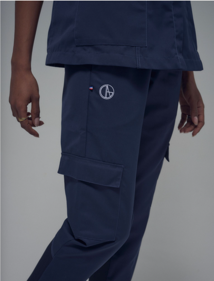 Pantalon médical pour femme cargo ajusté Athéna