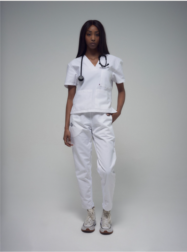 Blouse médicale femme à trois poches et col en V Vénus