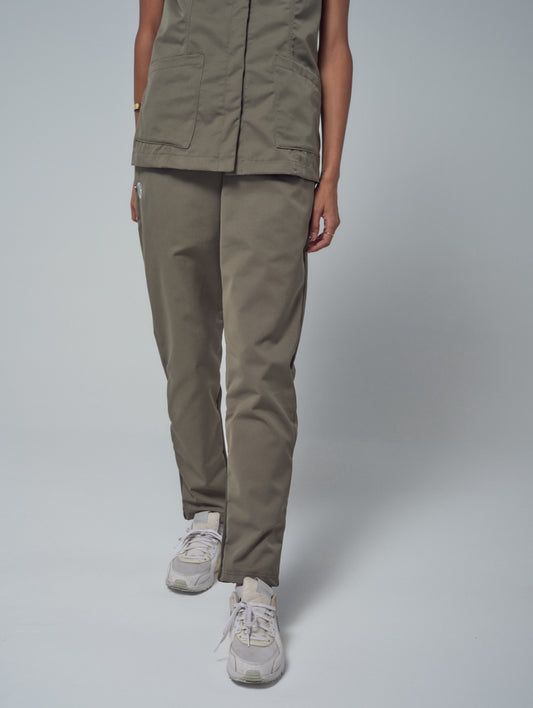 Pantalon médical femme coupé Chino kaki Tellus