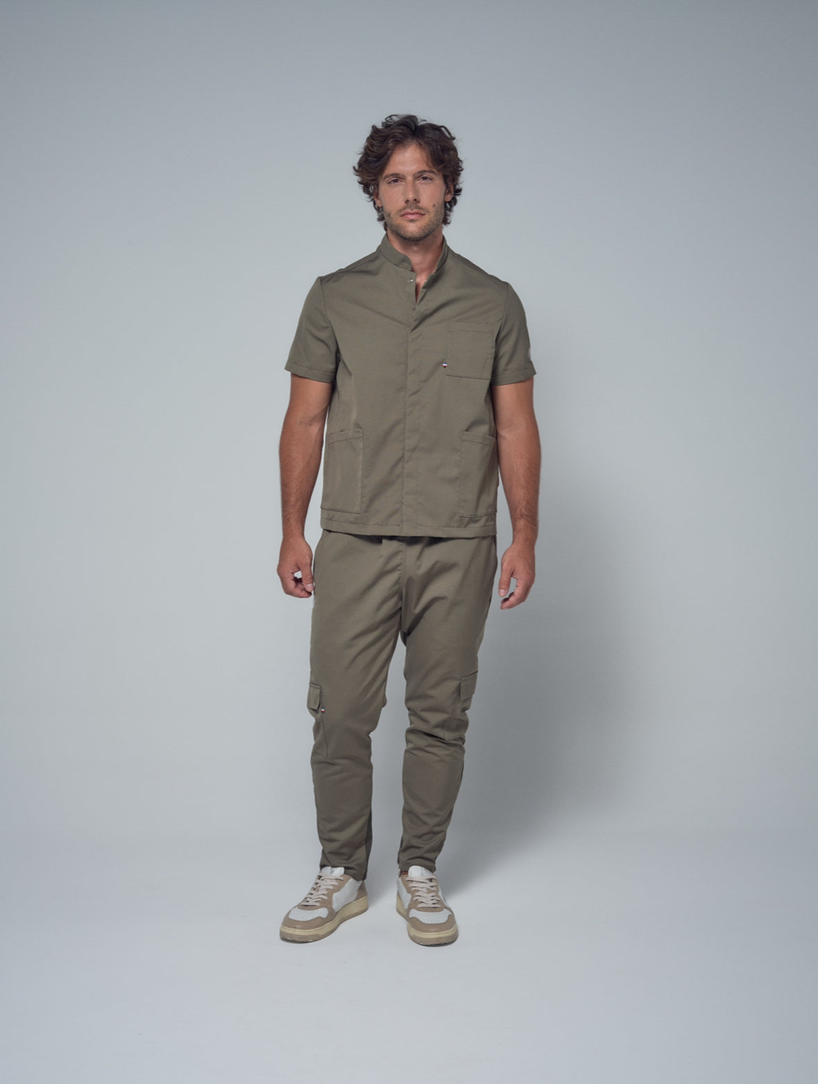 Blouse homme boutons à trois poches kaki Apollon