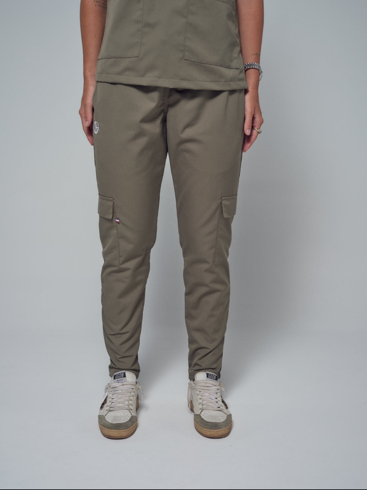 Pantalon médical pour femme cargo ajusté kaki Ceres